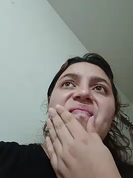 MajoArias online show from 04-03-26, 04:19