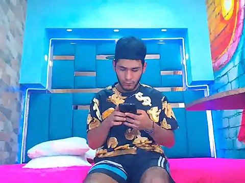 warmNoah online show from 03-09-26, 07:06