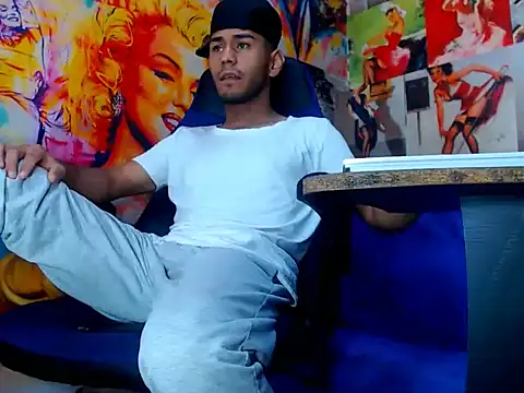 warmNoah online show from 03-24-26, 07:14