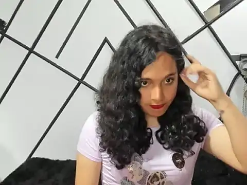 PaulaSchumacher online show from 02-06-26, 06:59