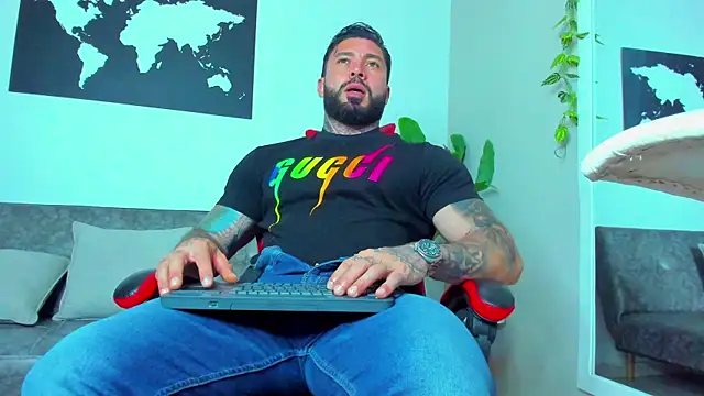 Alessrose online show from 04-15-26, 09:04