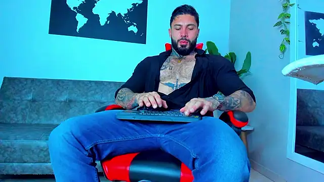 Alessrose online show from 03-08-26, 08:12