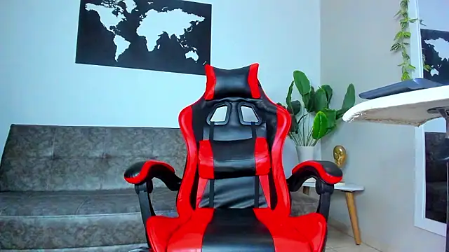 Alessrose online show from 02-24-26, 07:37