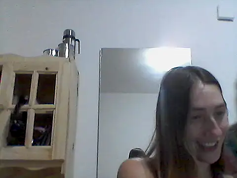 Snapshot of Serafina- chatting on 02-06-26, 02:29 Serafina- online show from 02-06-26, 02:29