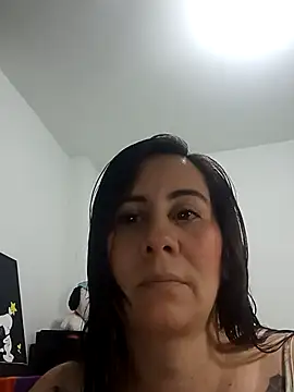 Sophie Tyler online show from 04-29-26, 03:00