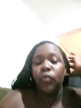 Snapshot of jhessycam5 chatting on 02-07-26, 01:35 jhessycam5 online show from 02-07-26, 01:35