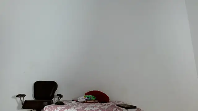 karolsweetvagi online show from 04-18-26, 06:32