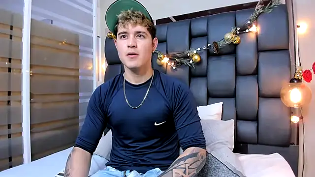 rayan linxx online show from 03-31-26, 08:00