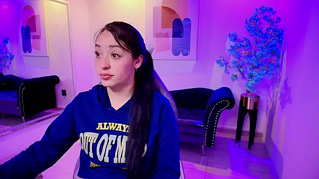 Alanna  scott online show from 04-01-26, 03:41