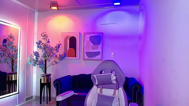 Alanna  scott online show from 04-11-26, 03:58