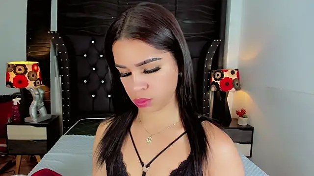 Makeyla Fox  online show from 02-24-26, 01:01