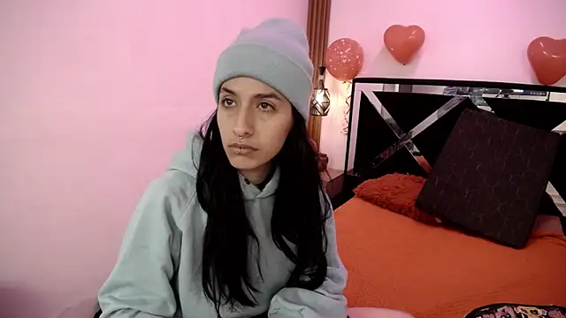 Snapshot of FRANCESCA_LOVE_ chatting on 02-19-26, 12:57 FRANCESCA LOVE online show from 02-19-26, 12:57