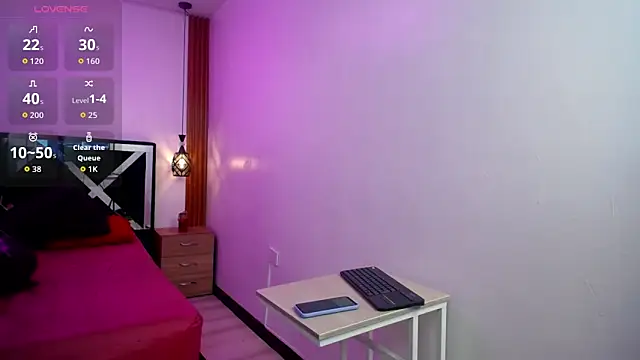 FRANCESCA LOVE  online show from 03-05-26, 02:46