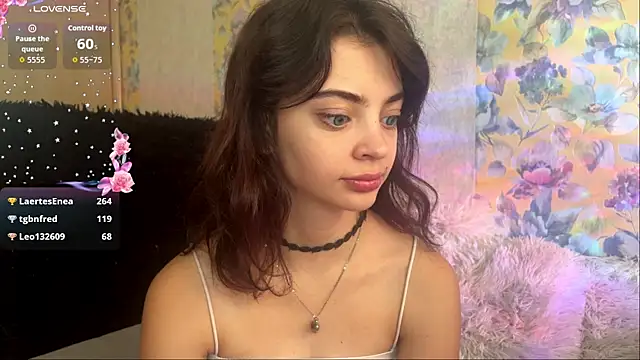 Snapshot of CassyVixen chatting on 07-17-26, 03:09 CassyVixen online show from 07-17-26, 03:09
