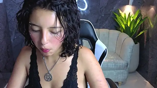 Lisa Doll Tx online show from 02-23-26, 08:09