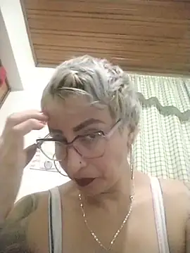 Snapshot of Charlotte_gray_ chatting on 02-11-26, 11:37 Charlotte gray online show from 02-11-26, 11:37