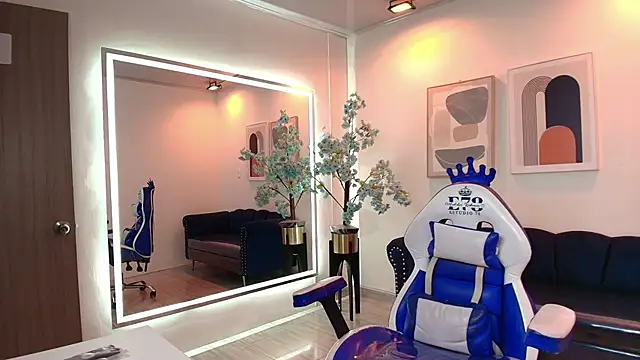 Amy whitney online show from 03-01-26, 03:17