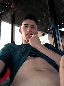 Camilow w online show from 04-01-26, 10:28