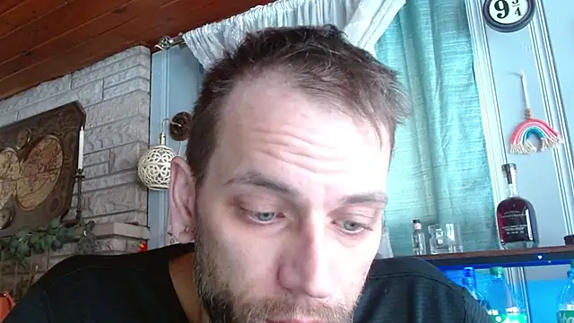 cguffey2284 online show from 02-14-26, 04:07