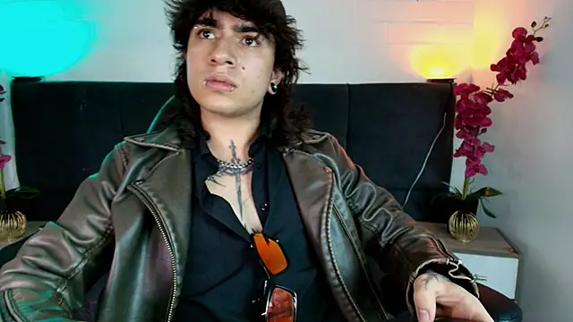 Axell Kussh online show from 04-22-26, 03:35