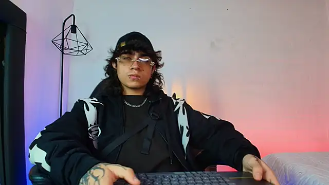 Axell Kussh online show from 03-22-26, 02:26