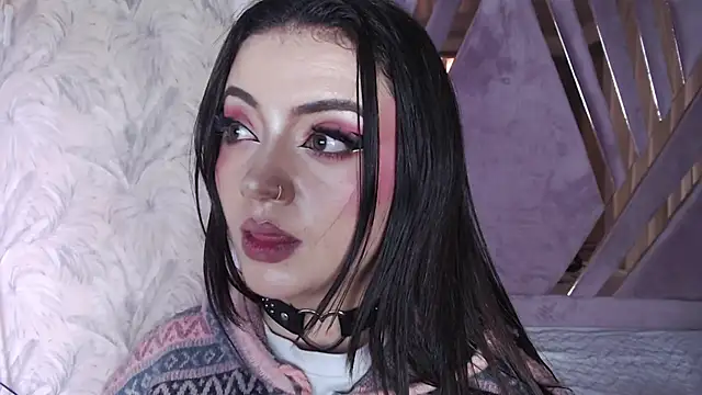 Snapshot of ScarletMonroe1 chatting on 02-06-26, 02:35 ScarletMonroe1 online show from 02-06-26, 02:35