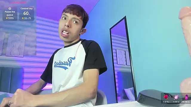  camilo ortiz online show from 06-26-26, 04:24