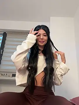 VivienDiamond online show from 02-08-26, 06:00