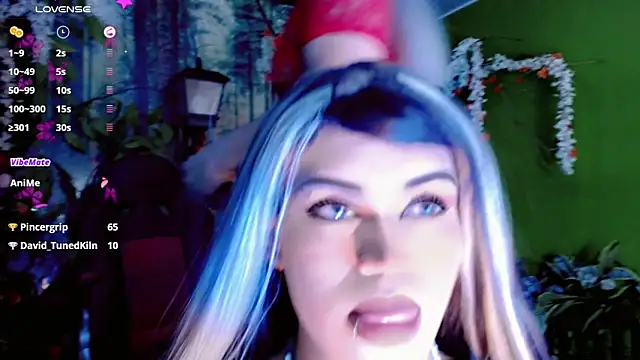 Snapshot of Cristal_and_noha chatting on 02-12-26, 03:39 Cristal and noha online show from 02-12-26, 03:39