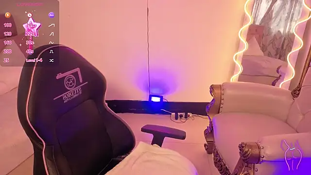 Snapshot of MAHYRA_TAY chatting on 02-12-26, 08:08 MAHYRA TAY online show from 02-12-26, 08:08