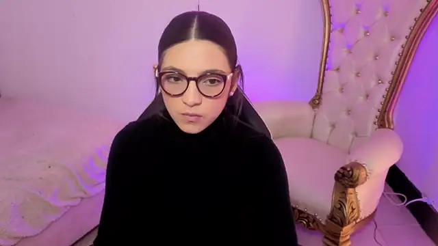 MAHYRA TAY online show from 03-18-26, 07:26