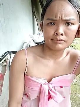 Snapshot of Luminana chatting on 06-08-26, 04:46 Luminana online show from 06-08-26, 04:46