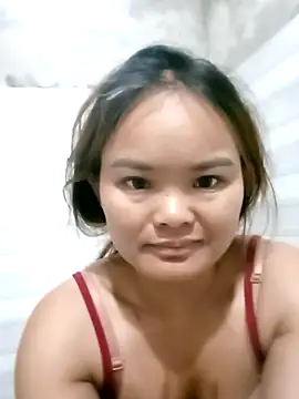 Luminana online show from 04-26-26, 03:26