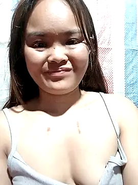 Snapshot of Luminana chatting on 02-26-26, 08:25 Luminana online show from 02-26-26, 08:25