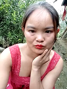 Snapshot of Luminana chatting on 05-06-26, 11:31 Luminana online show from 05-06-26, 11:31