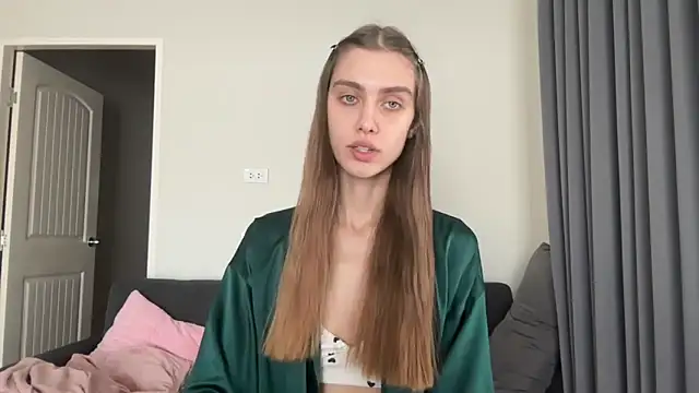 Snapshot of SonyaSweety chatting on 02-23-26, 02:57 SonyaSweety online show from 02-23-26, 02:57