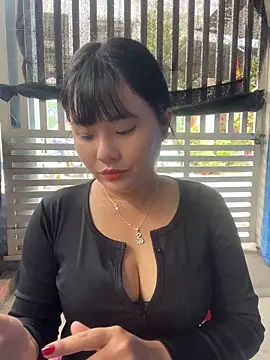 Snapshot of Lewd_couple chatting on 04-29-26, 03:21 Lewd couple online show from 04-29-26, 03:21