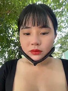 Snapshot of Lewd_couple chatting on 04-18-26, 02:47 Lewd couple online show from 04-18-26, 02:47