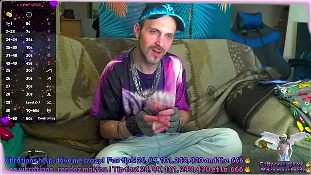 Snapshot of SwatRocShy chatting on 02-27-26, 08:30 SwatRocShy online show from 02-27-26, 08:30