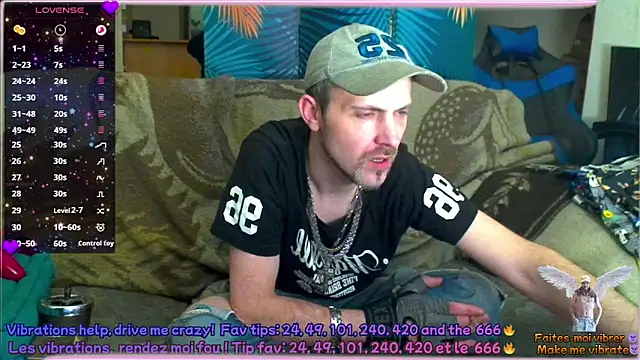 Snapshot of SwatRocShy chatting on 02-28-26, 08:08 SwatRocShy online show from 02-28-26, 08:08