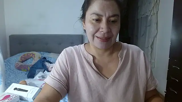 Karo sexy online show from 04-12-26, 03:32