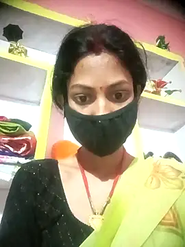 Snapshot of BIG_QWEEN_NO1 chatting on 02-12-26, 04:29 BIG QWEEN NO1 online show from 02-12-26, 04:29