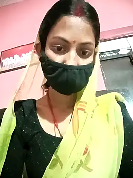 Snapshot of BIG_QWEEN_NO1 chatting on 02-16-26, 06:56 BIG QWEEN NO1 online show from 02-16-26, 06:56