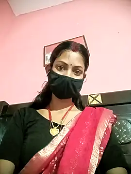 Snapshot of BIG_QWEEN_NO1 chatting on 02-23-26, 06:03 BIG QWEEN NO1 online show from 02-23-26, 06:03