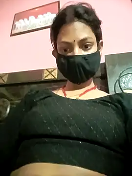 BIG QWEEN NO1 online show from 03-18-26, 07:37