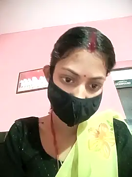 Snapshot of BIG_QWEEN_NO1 chatting on 02-18-26, 06:55 BIG QWEEN NO1 online show from 02-18-26, 06:55