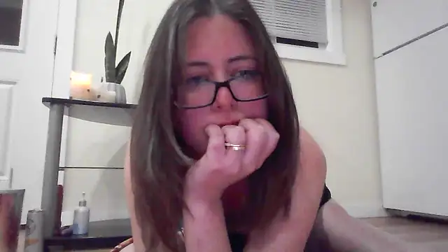 Snapshot of Naomi_Blaire chatting on 02-06-26, 10:55 Naomi Blaire online show from 02-06-26, 10:55