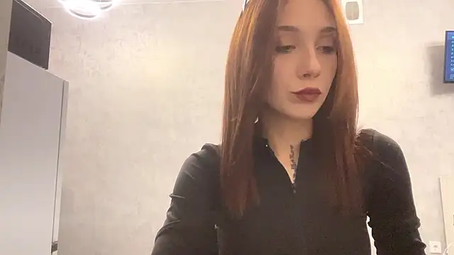 JulissaJoly online show from 02-08-26, 01:53