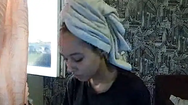 AnnettaBelsito online show from 06-01-26, 03:33