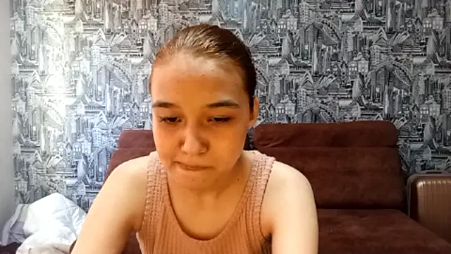 AnnettaBelsito online show from 05-25-26, 02:38